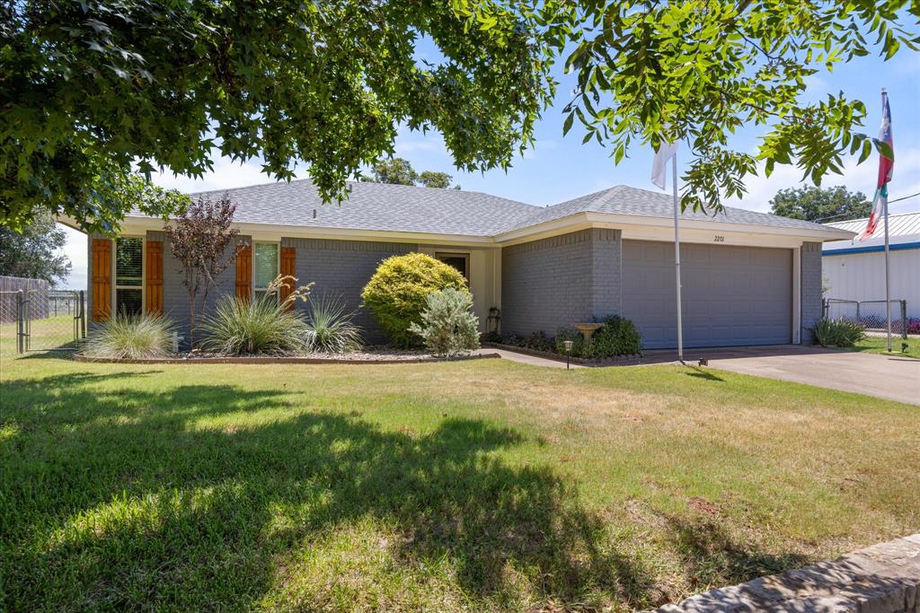 2201 Long Creek Court Property Photo 1