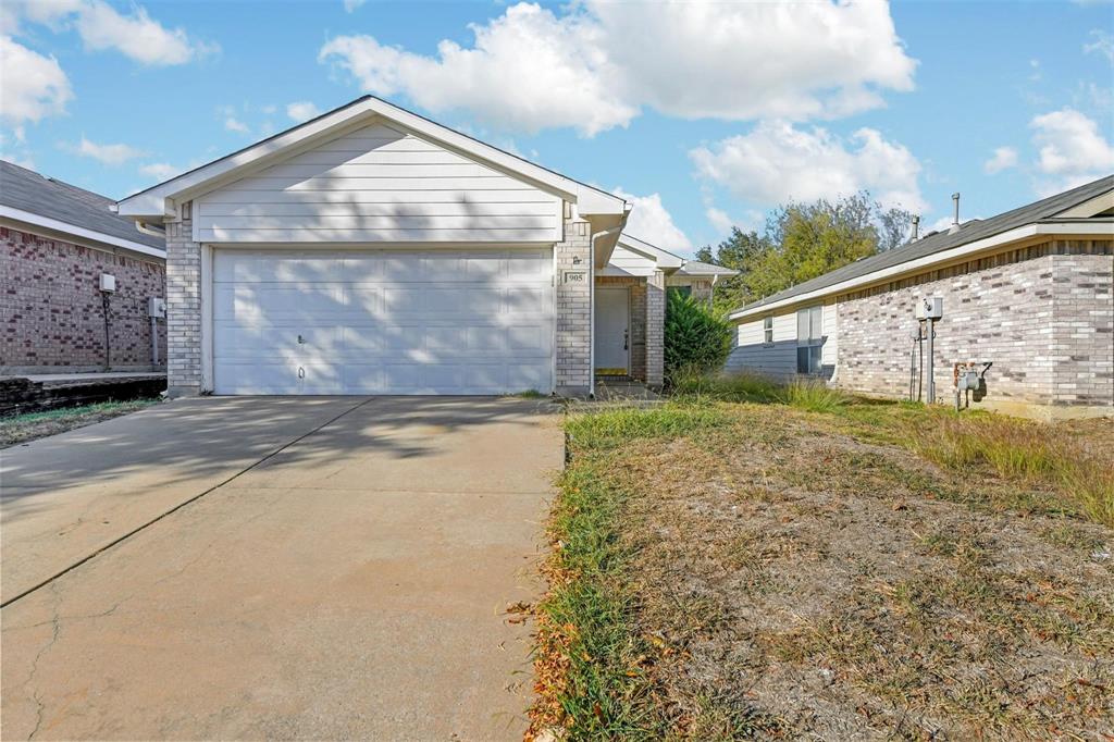 905 Cruise Street Property Photo 1