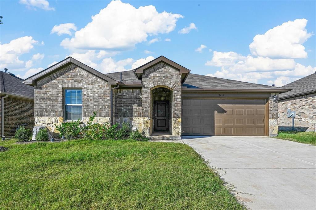 2418 Burleson Road Property Photo 1