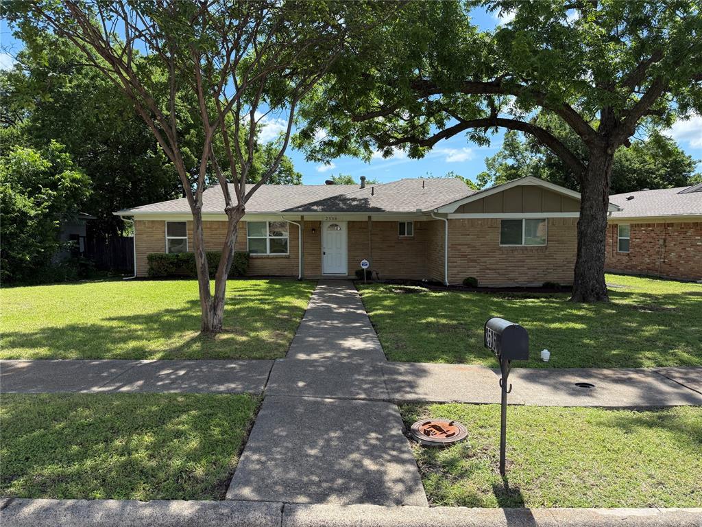 2536 Earlcove Drive Property Photo 1