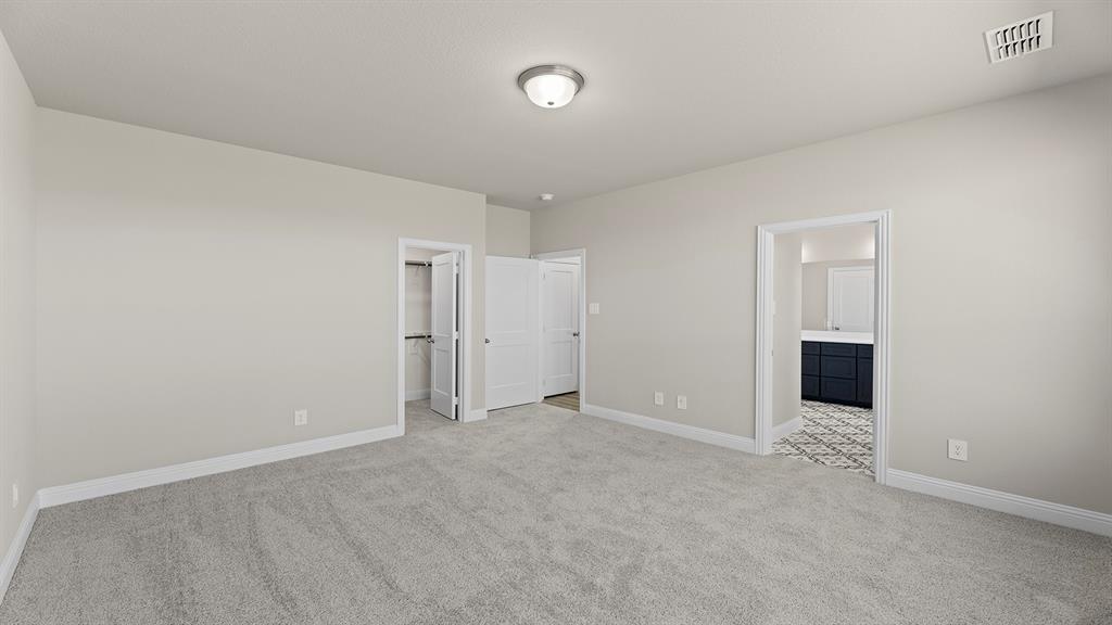 1624 Edgeway Property Photo 12