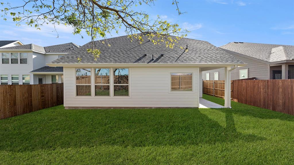 1624 Edgeway Property Photo 26