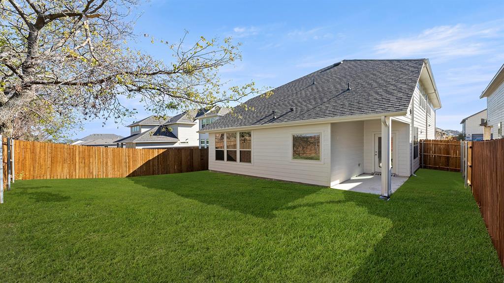 1624 Edgeway Property Photo 27