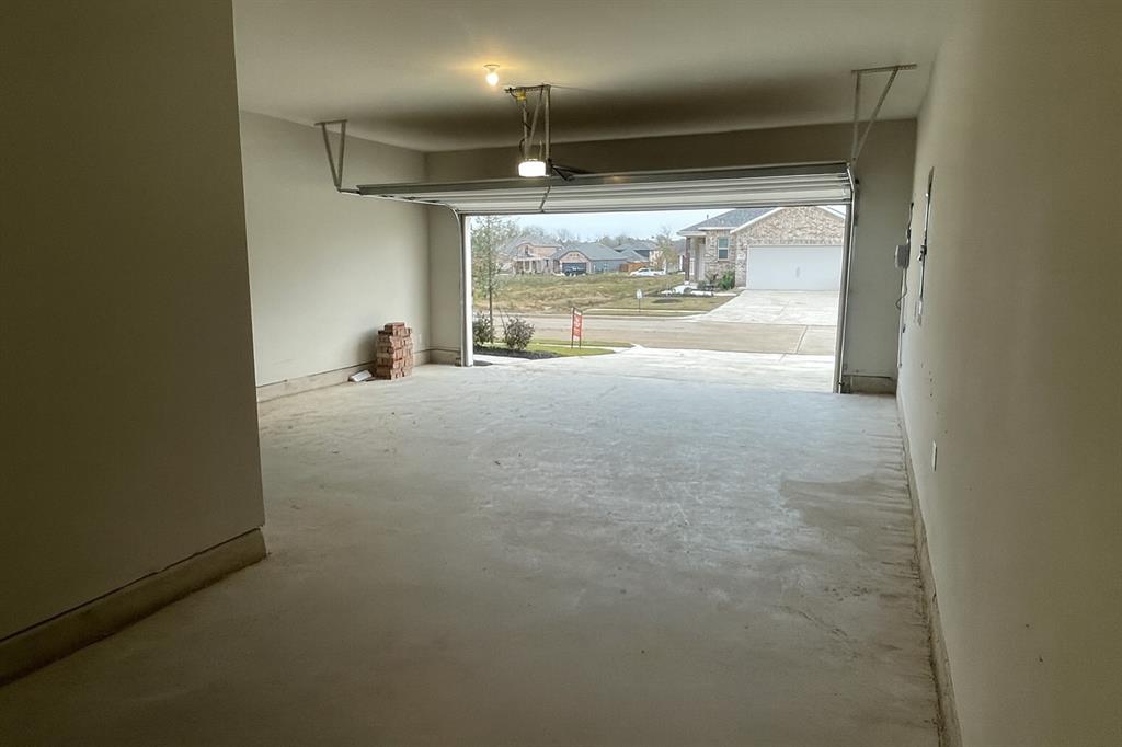 1624 Edgeway Property Photo 28