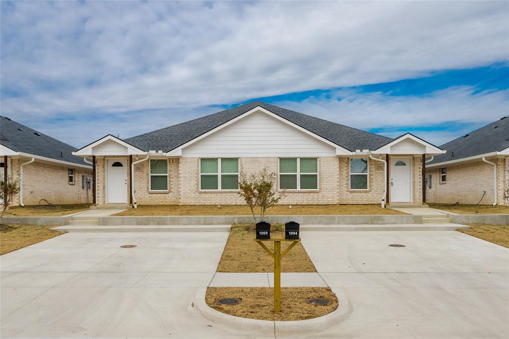 1010 Biloxi Drive Property Photo 2