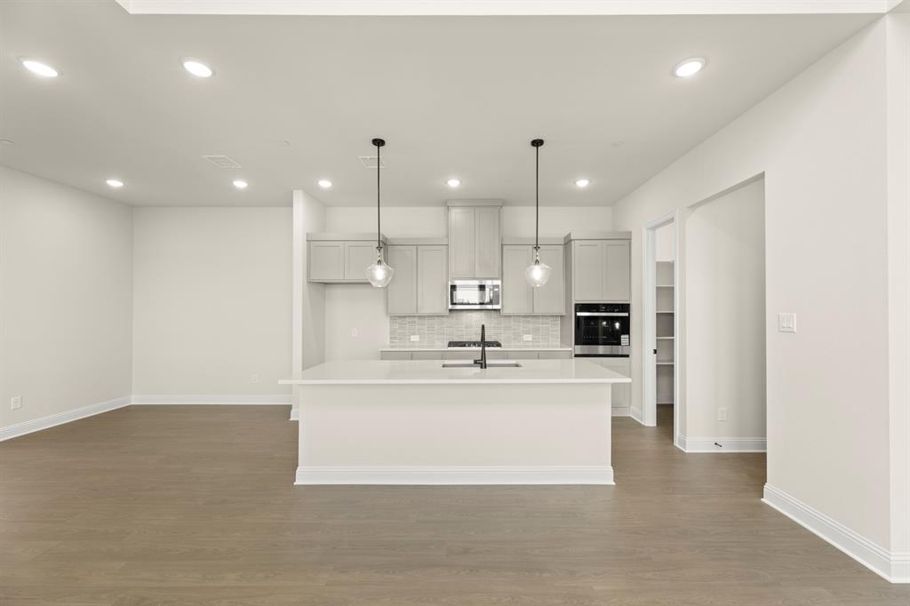2828 Yampa Drive Property Photo 16