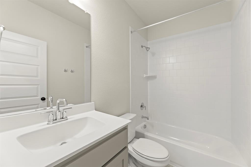 2828 Yampa Drive Property Photo 35
