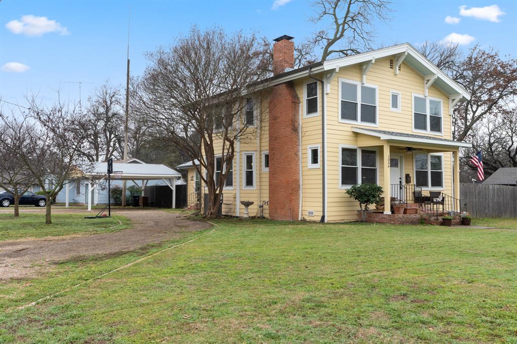 1056 Park Drive Property Photo 1