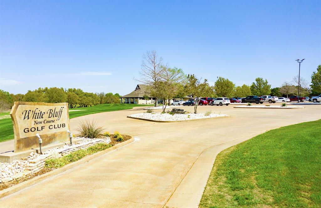 45107 Totem Pole Drive Property Photo 1