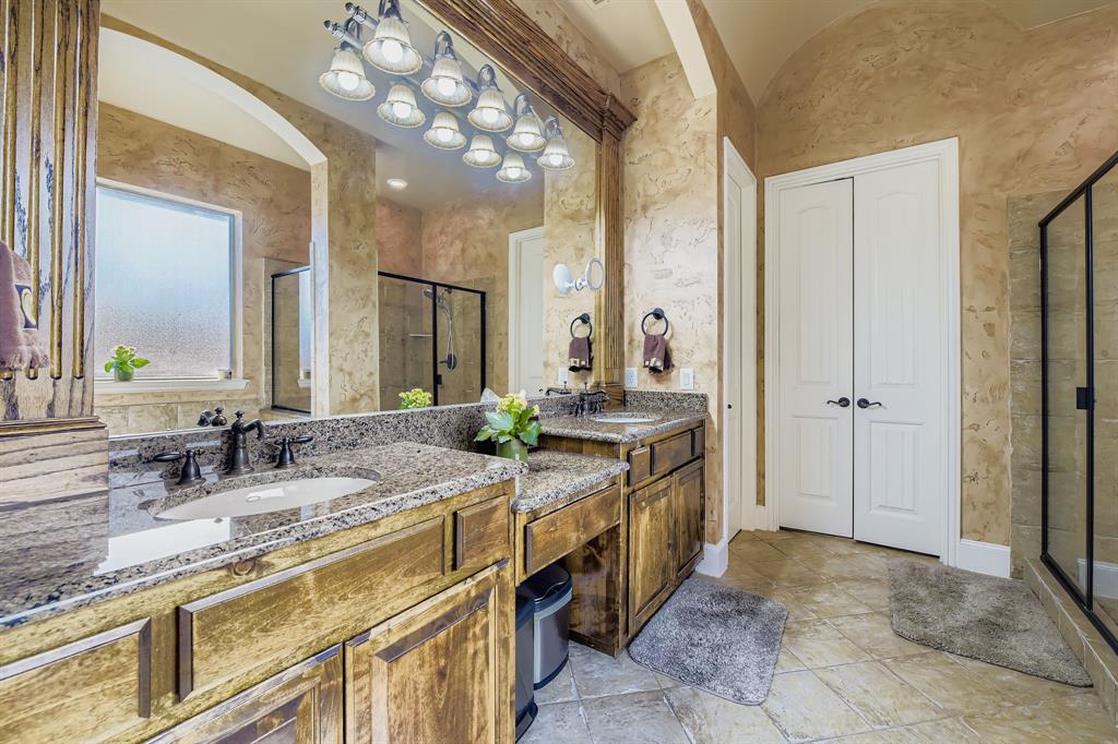 7113 Underwood Drive Property Photo 14