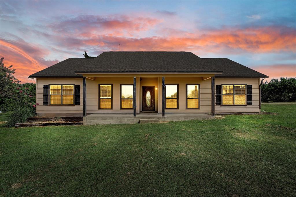 261 Westridge Drive Property Photo 1