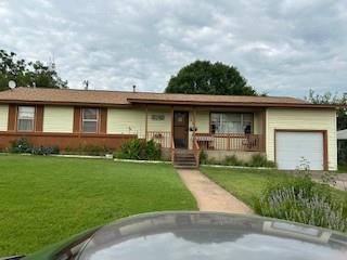 210 N Avenue T Property Photo 1