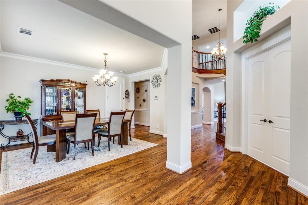 2490 Stonybrook Drive Property Photo 5