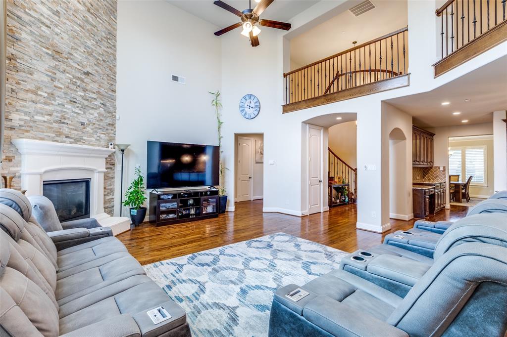 2490 Stonybrook Drive Property Photo 9