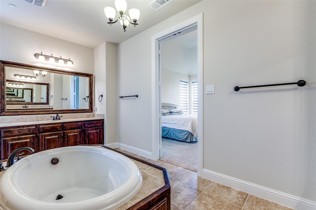 2490 Stonybrook Drive Property Photo 23