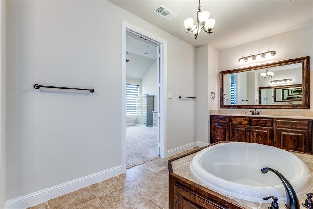 2490 Stonybrook Drive Property Photo 24