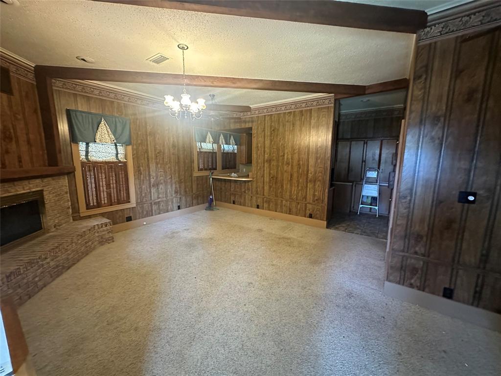 2276 Main Street Property Photo 5