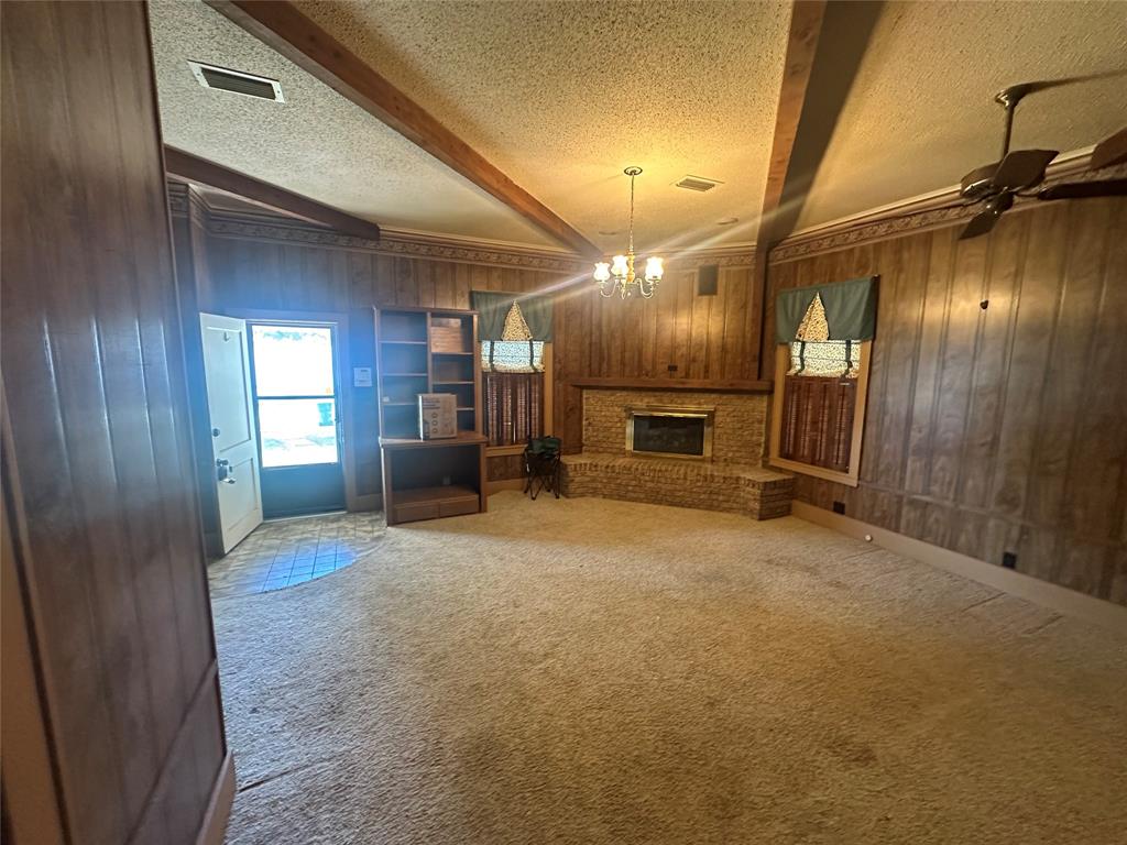 2276 Main Street Property Photo 7
