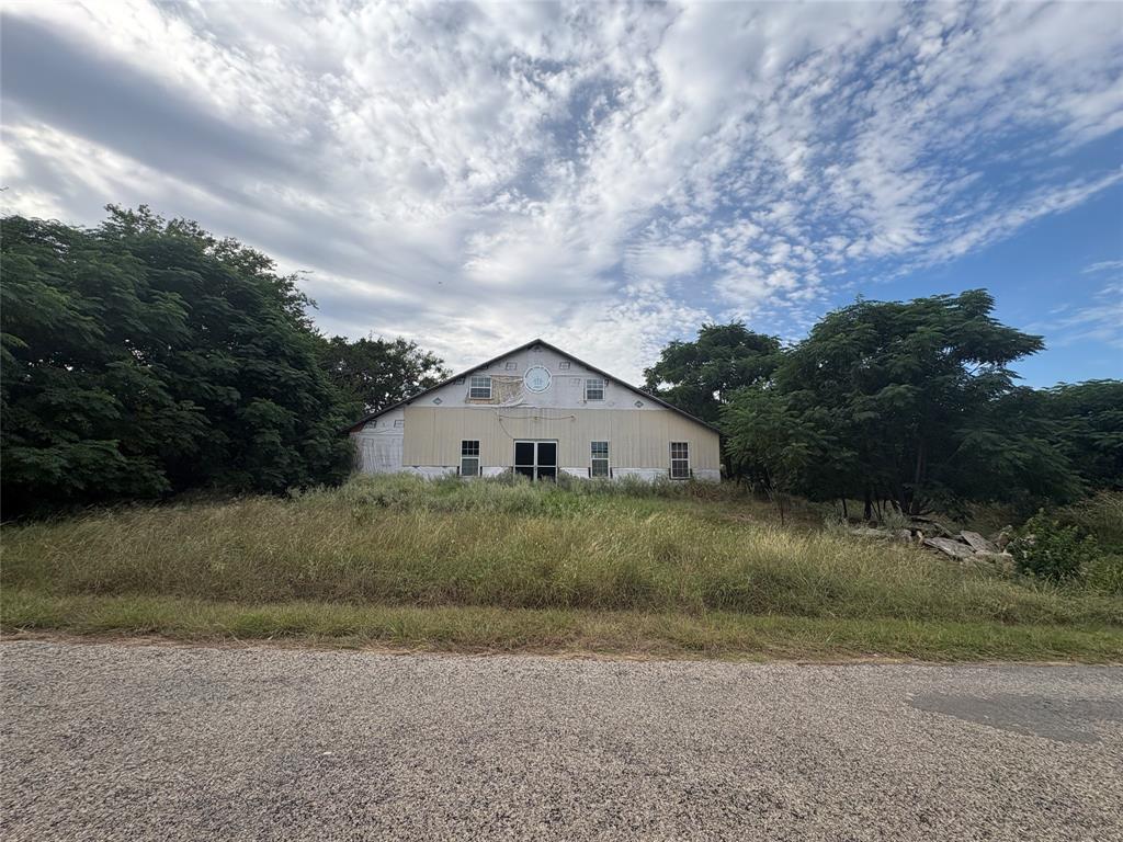 2716 E Briarwood Street Property Photo 1