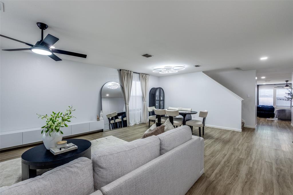 2308 Spruce Meadow Lane Property Photo 4