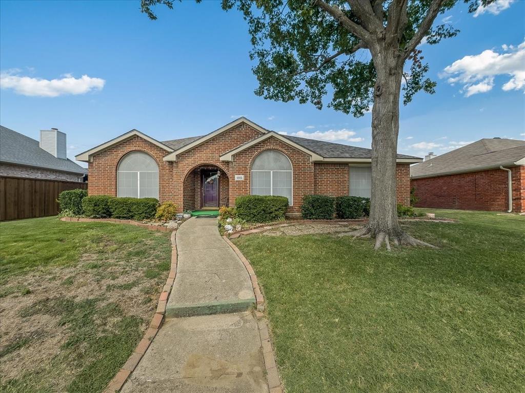 6905 Wilhelmina Drive Property Photo 1