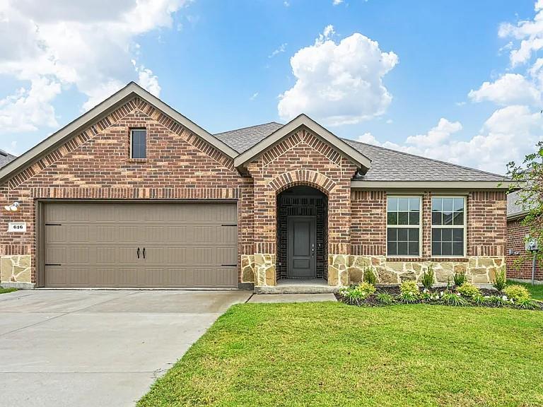 3805 Caddo Lane Property Photo 1