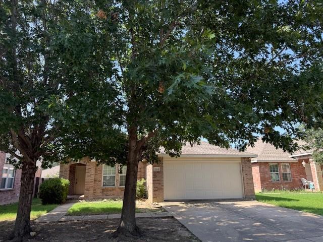 1744 Thorntree Lane Property Photo 1
