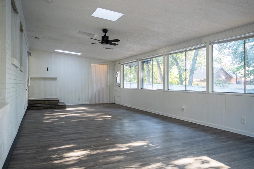 1014 Lucille Street Property Photo 1