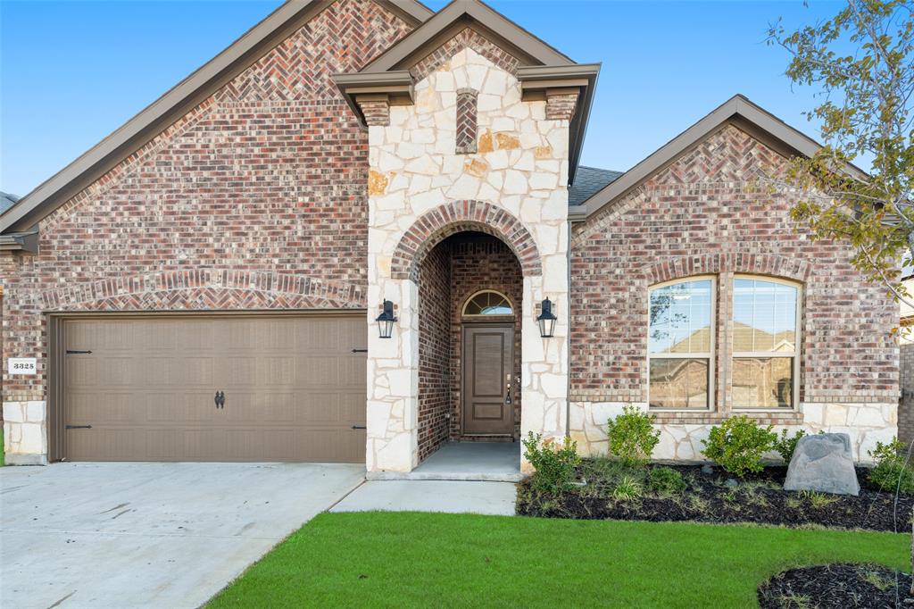 3325 Brady Starr Drive Property Photo 1