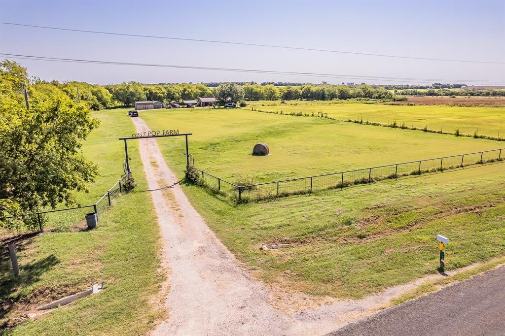 9964 State Highway 171 Property Photo 1