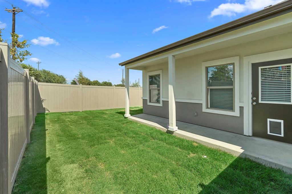 579 Lloyds Road 1108a Property Photo 1