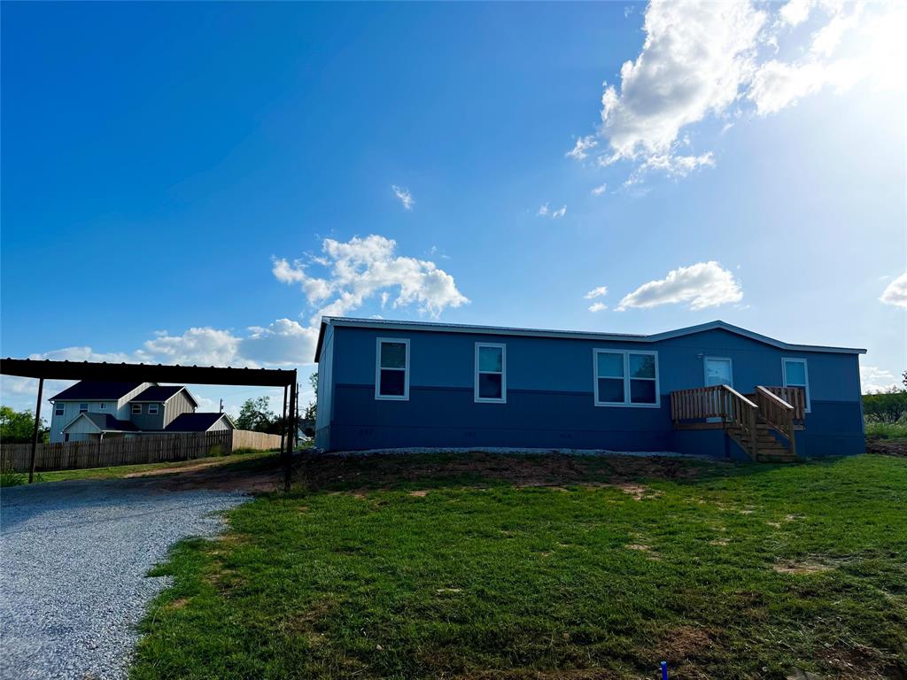 313 Overland Trail Property Photo 1