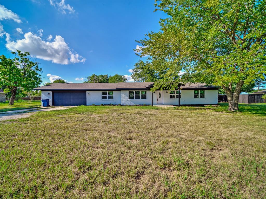 309 E Obuch Street Property Photo 1
