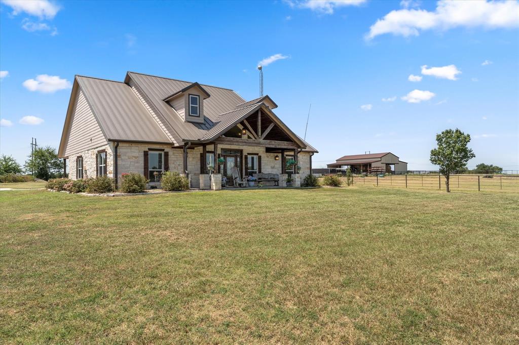 4000 Cr 4725 Property Photo 1