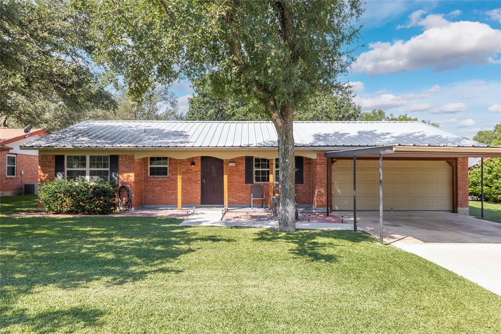 3707 1st Street Property Photo 1