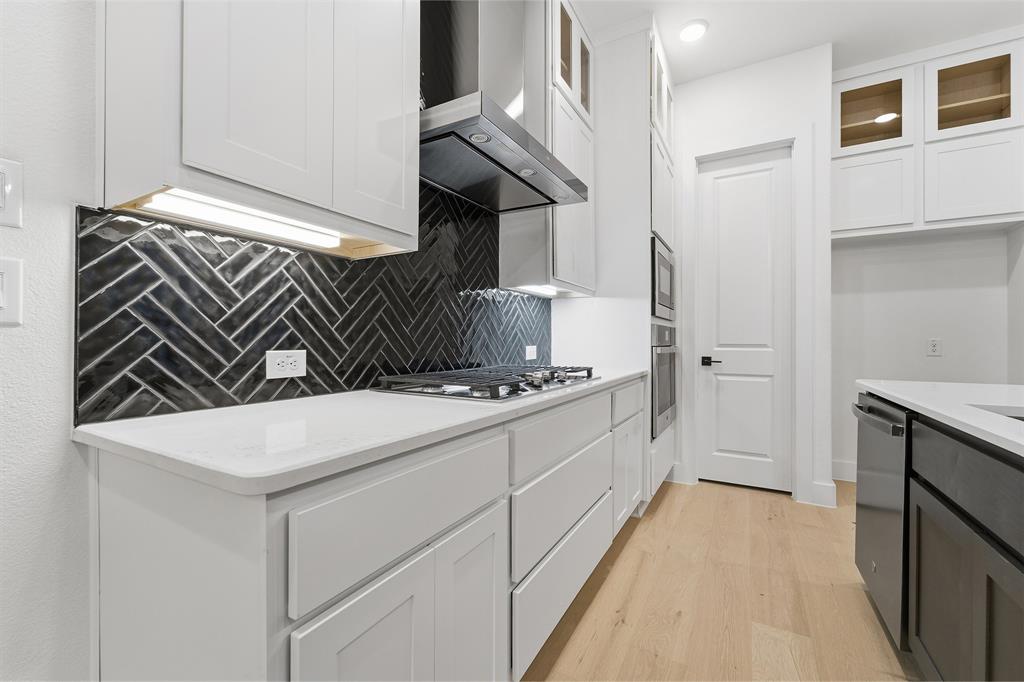 7317 Van Tuyl Parkway Property Photo 11