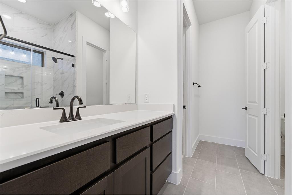 7317 Van Tuyl Parkway Property Photo 24