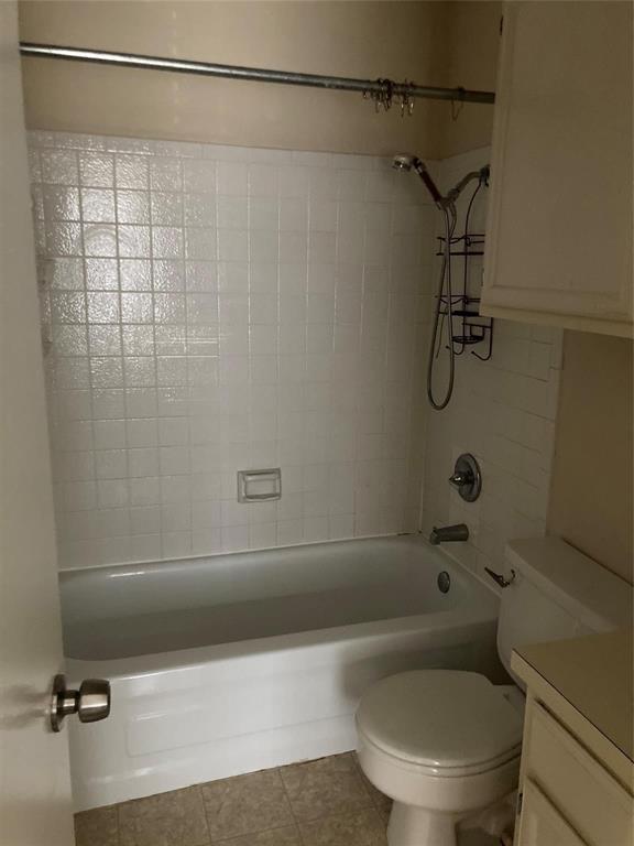 9170 Forest Lane 226 Property Photo 6