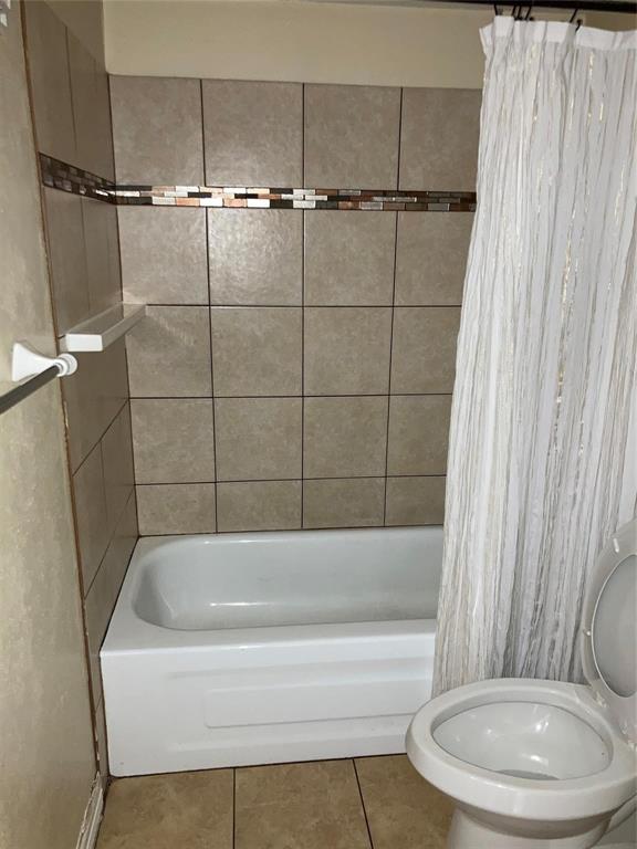9170 Forest Lane 226 Property Photo 7