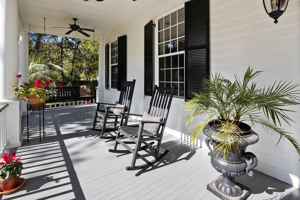 1409 Bending Brook Circle Property Photo 1