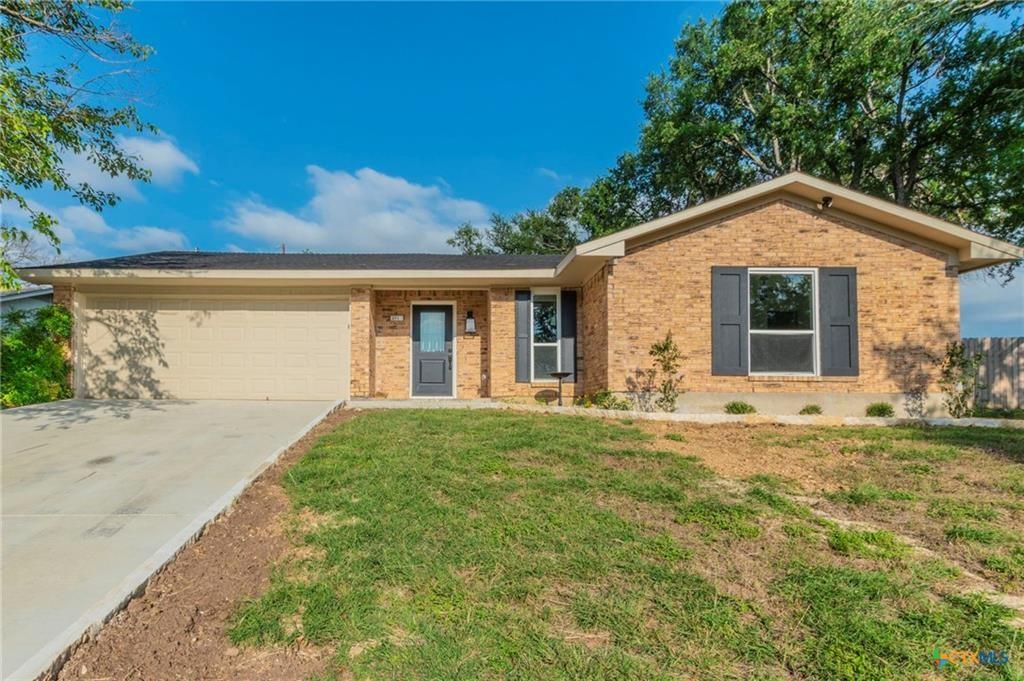 4013 Valley View Drive Property Photo 1