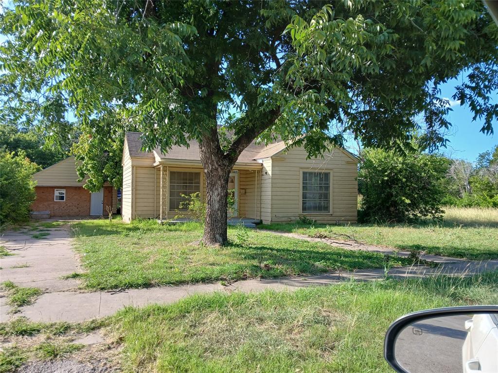 103 Miami Street Property Photo 1