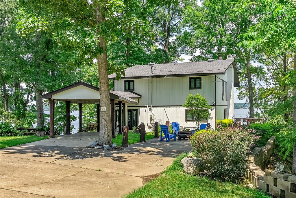 128 Knott Drive Property Photo 4