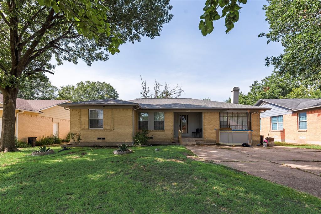3432 Hilton Drive Property Photo 1