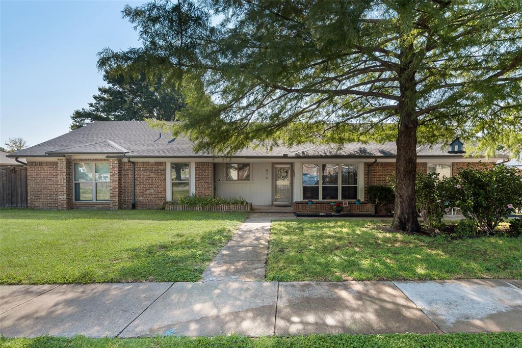 816 Little Creek Drive
