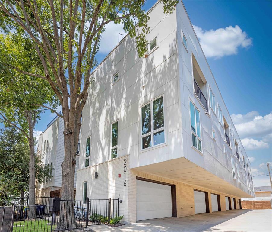 2016 N Fitzhugh Avenue 101
