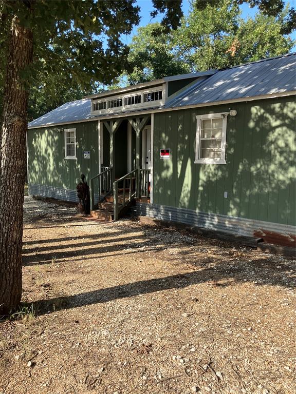 127 NW CR 3175
