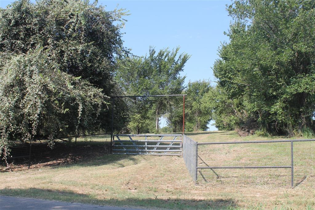 9935 Zion Hill Road Property Photo 1