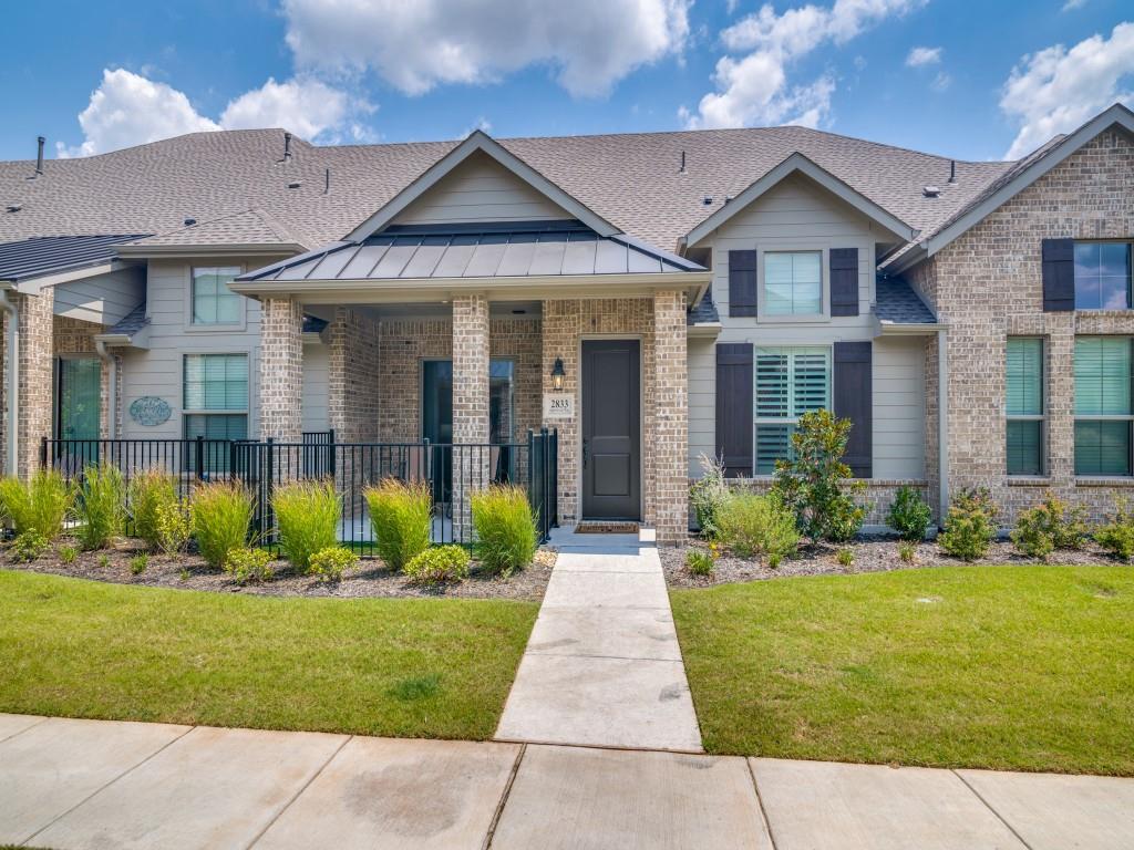 2833 Applewood Way Property Photo 1