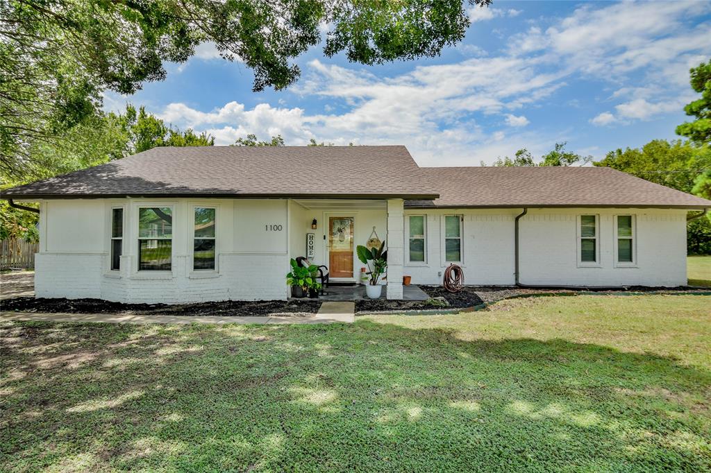 1100 E 6th Street Property Photo 1